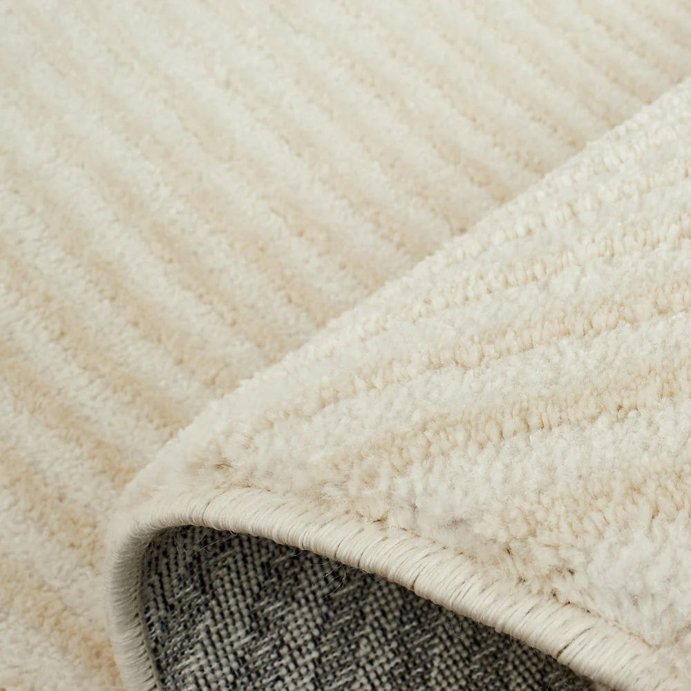 BIANCA - Tapis crème à poil ras 159