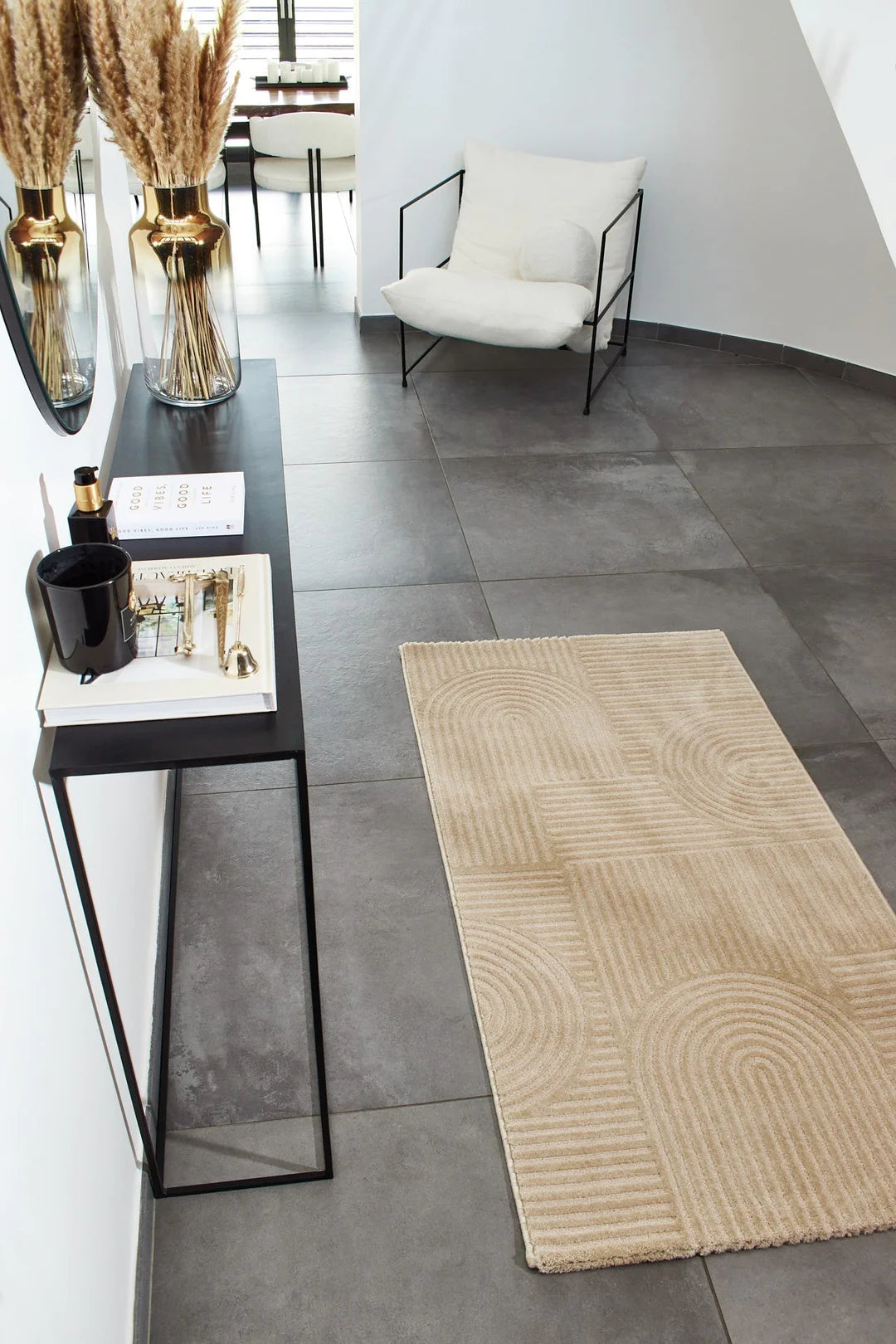 BIANCA - Tapis beige à poil ras 163