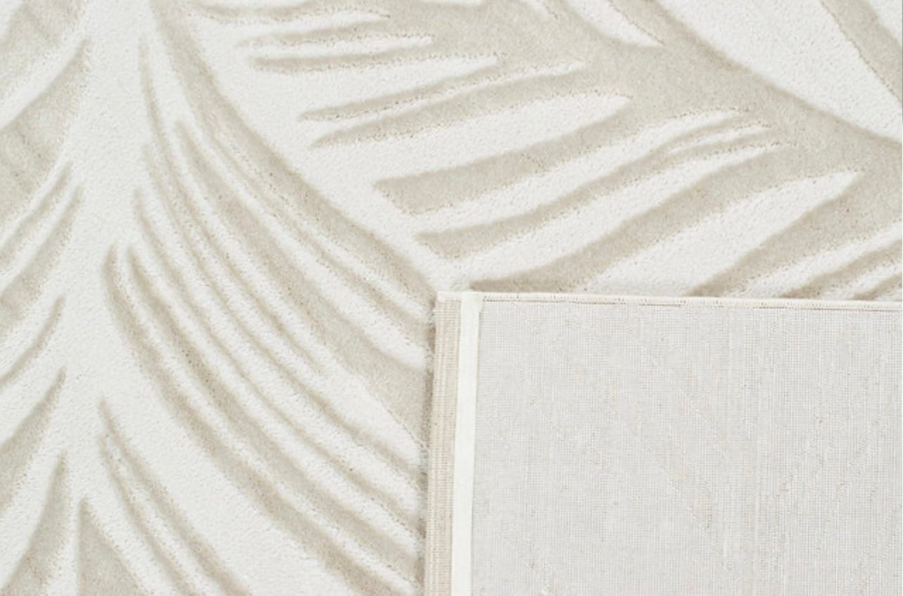 LIPARIS - Tapis beige à poils ras