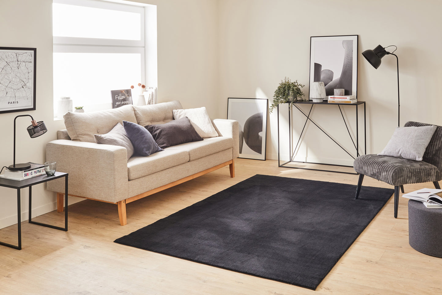 LOFT - Tapis à poils longs noir