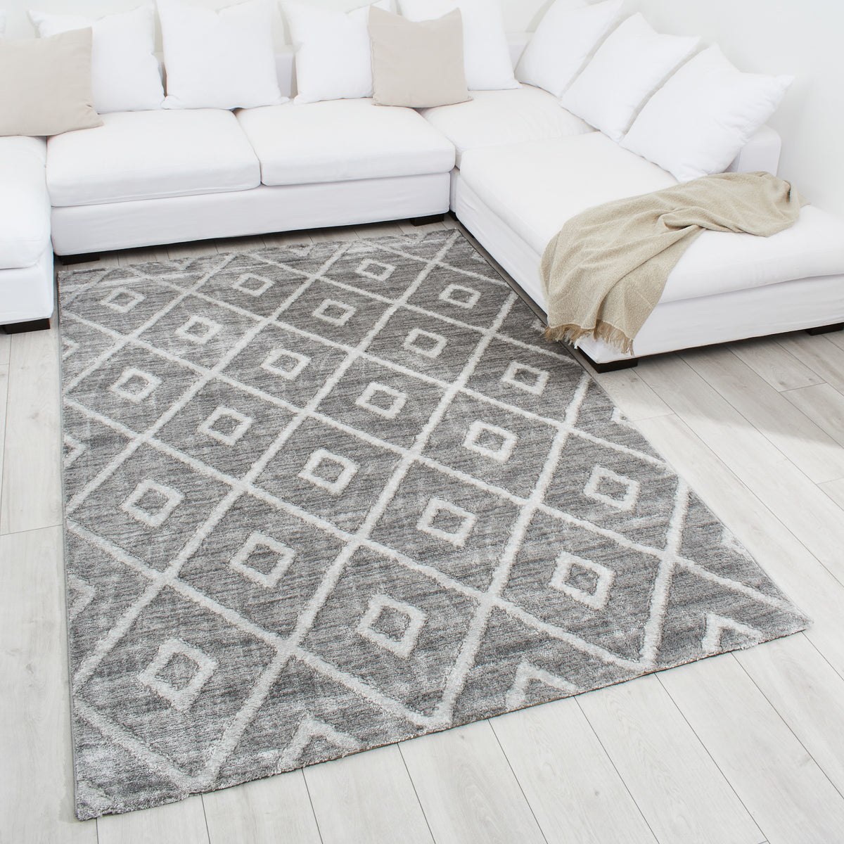 TUANA - Tapis losange gris